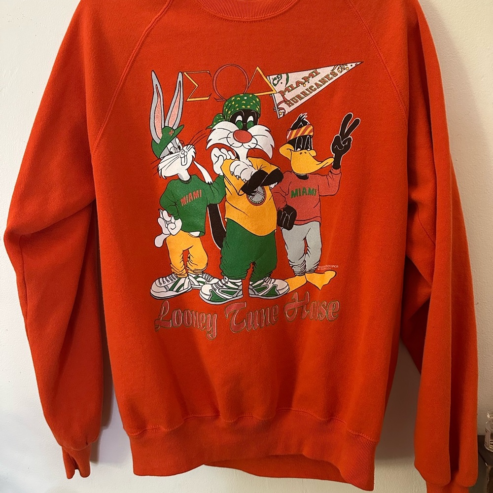 Vintage 1994 Miami Hurricanes Looney Tunes Orange Sweatshirt Adult XL